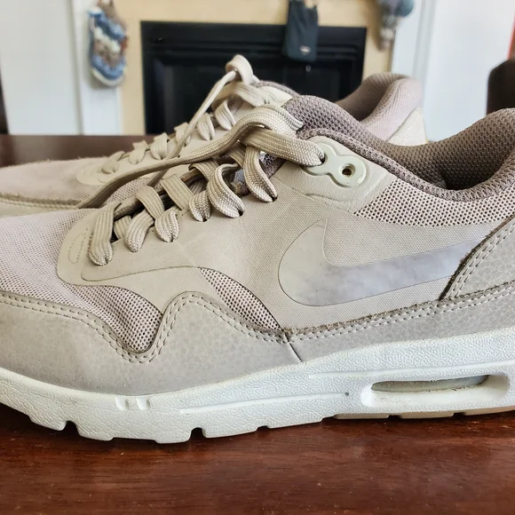 Nike Taupe and White Sneakers - Picture 8 of 16
